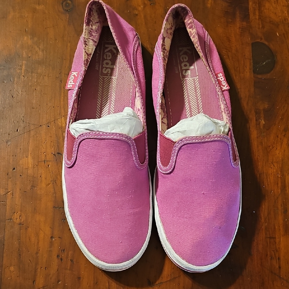 Keds Women's Pink Slip-On Sneakers. Tote 7.